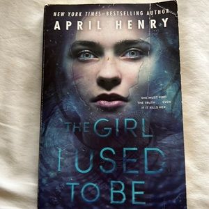 Book: The Girl I used to be